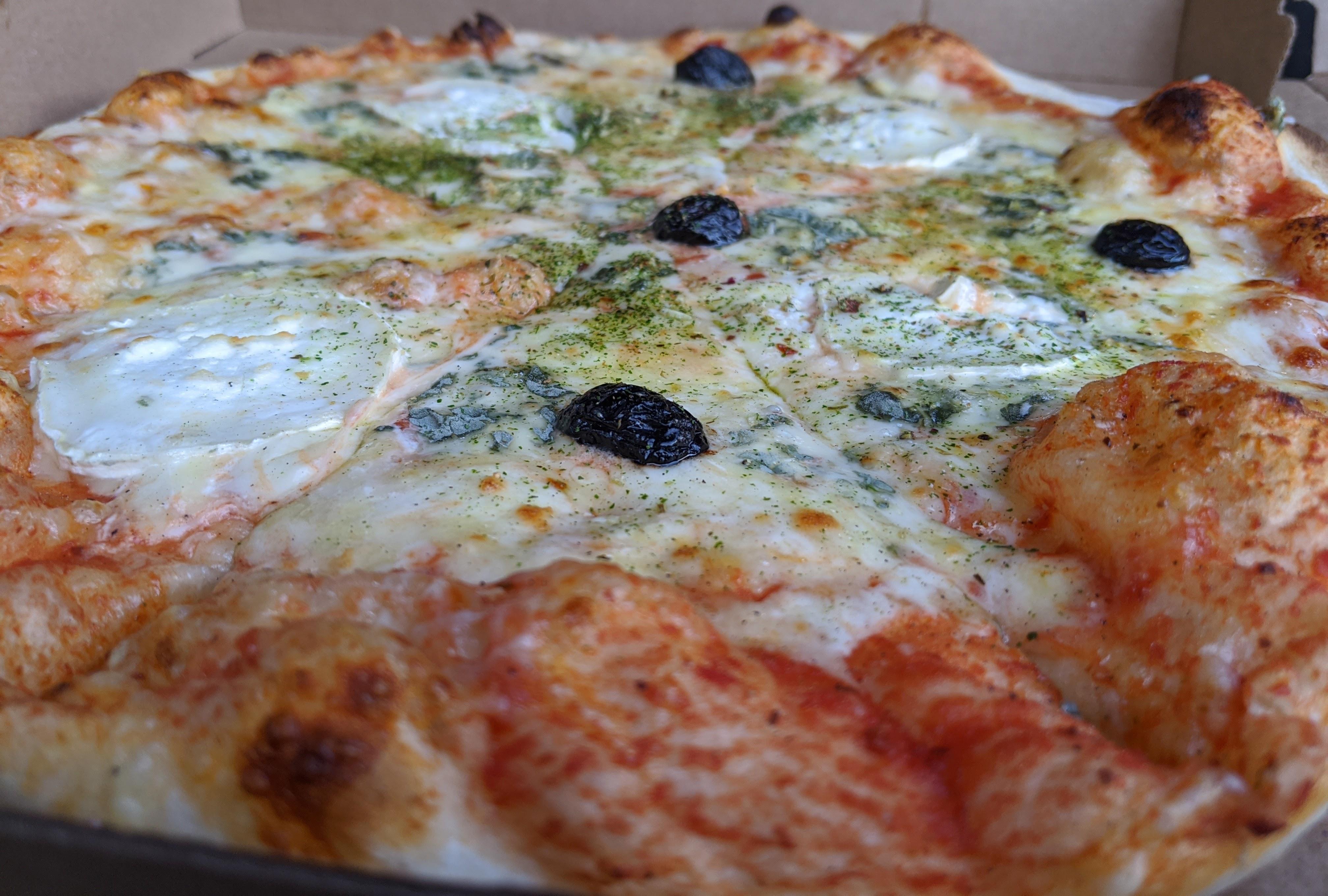 Pizza du Petit Village